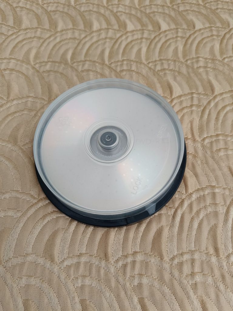 Нови DVD+R дискове Memorex комплект