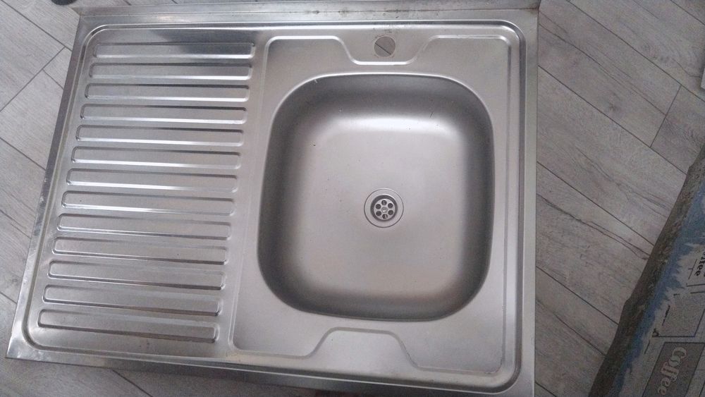 Мойка в кухнюБ,/У