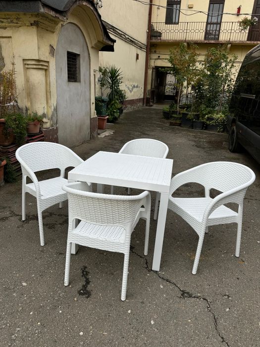 Seturi mese terasa/pub/bar