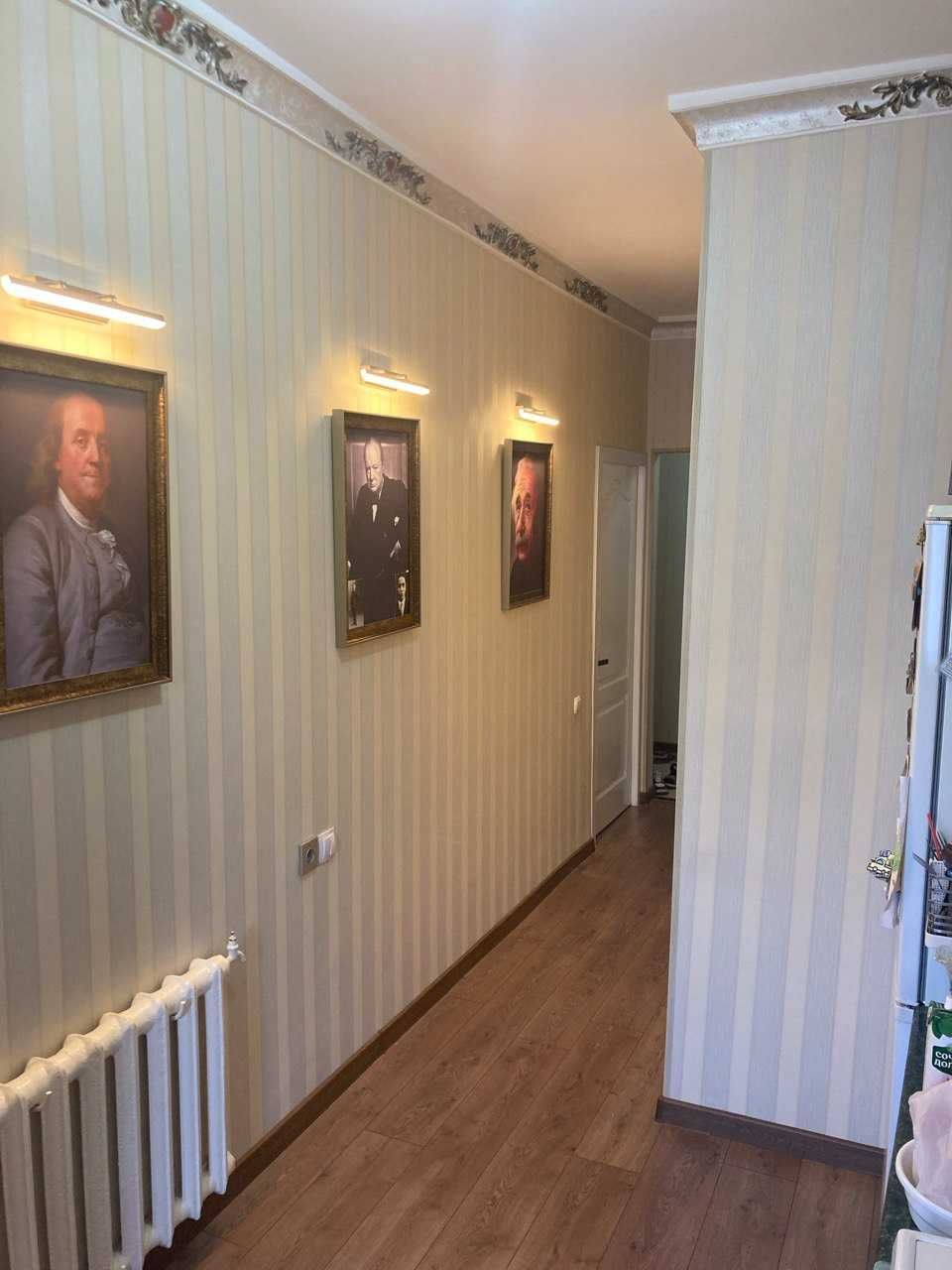 Продается квартира 2/4/4 Юнусабад 14, частично с мебелью и техникой
