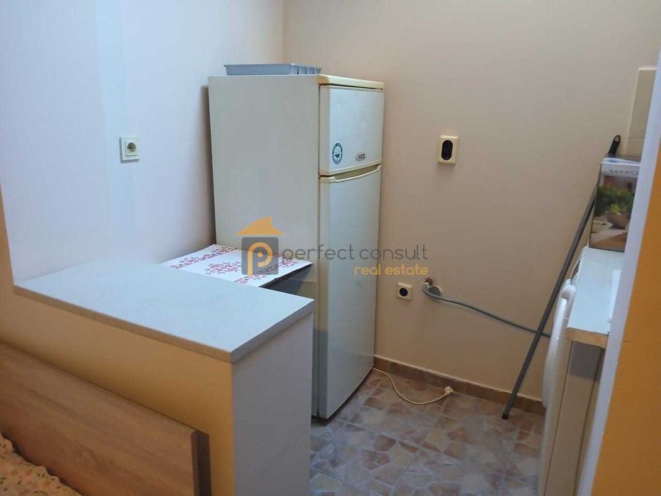 Дава се под наем Едностаен апартамент в Пловдив, Въстанически - 20 кв.м за 150 € - Снимка #2