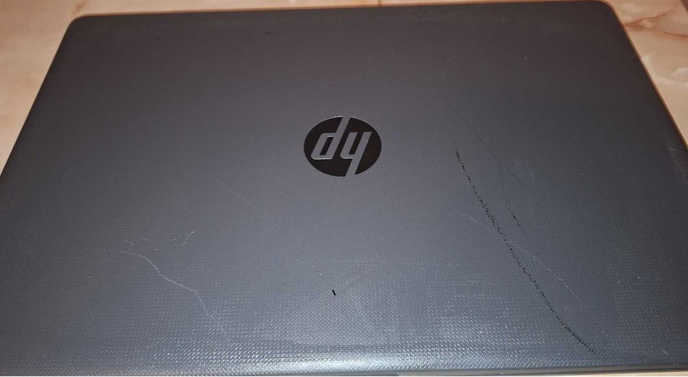Laptop Hp 3168NGW i3 6006U pentru piese, tastatura defecta