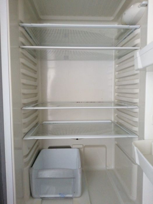 Продам рабочий холодильник