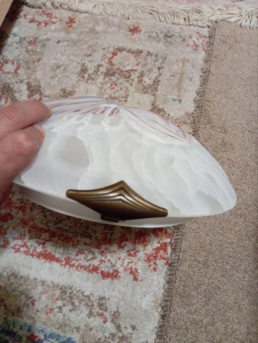 Полюлей и плафони , лампи за стена