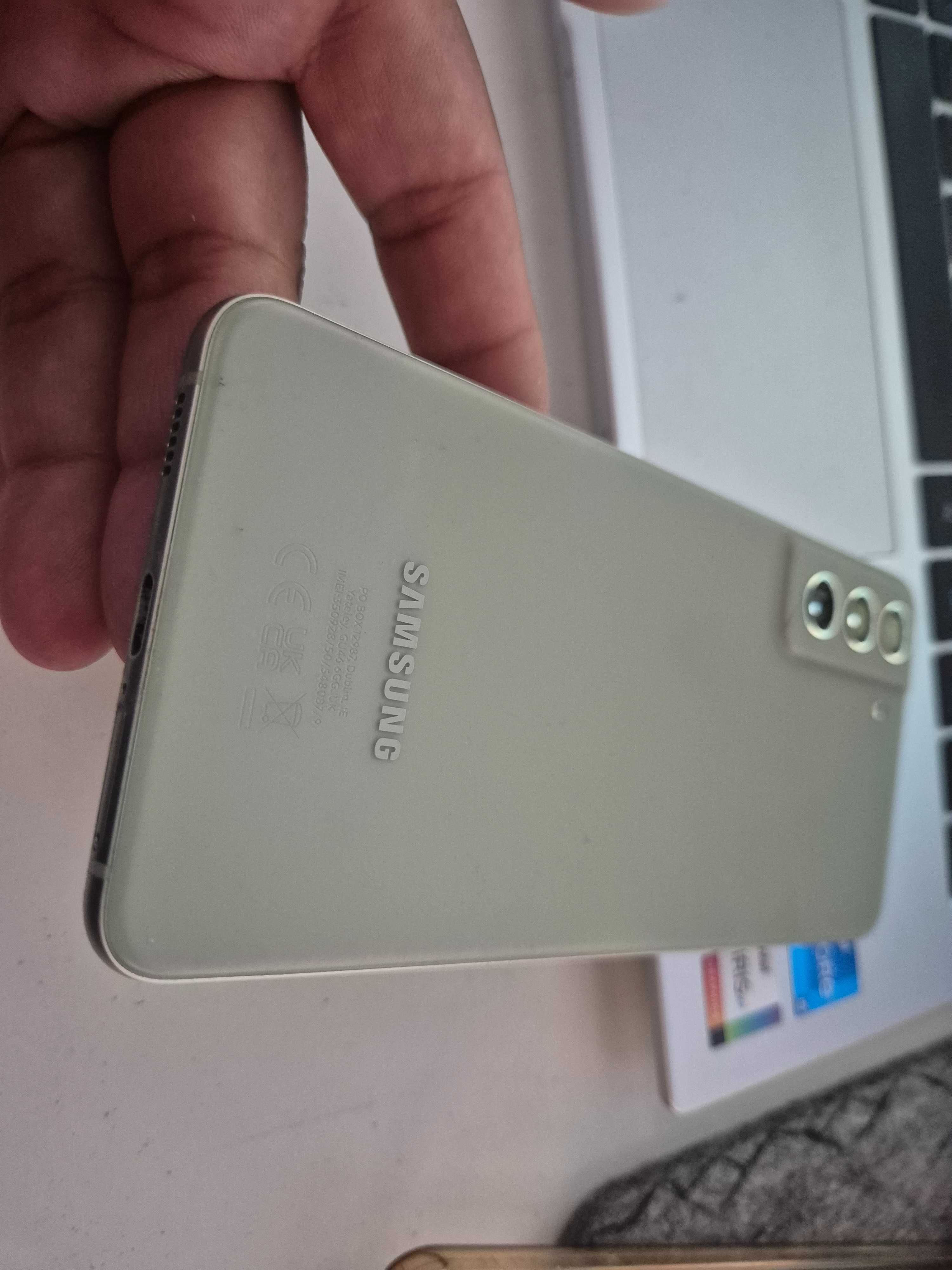 Samsung S21 FE *като нов*