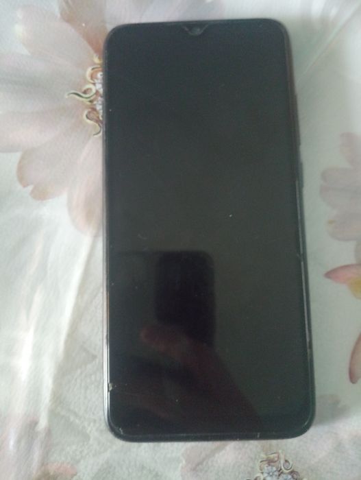 Redmi note 7.  64 gb sotiladi