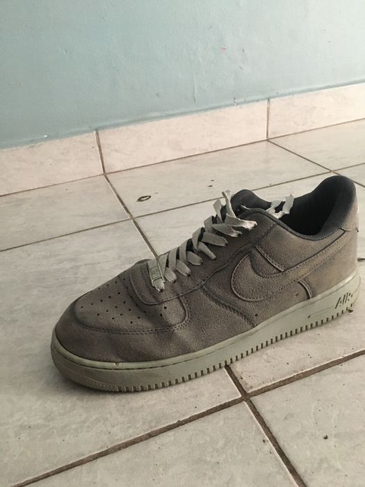 Adidasi Nike Air Force 1 gri 43