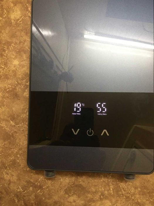 Проточный нагреватель воды НОВИНКА 5,5kVa есть доставка