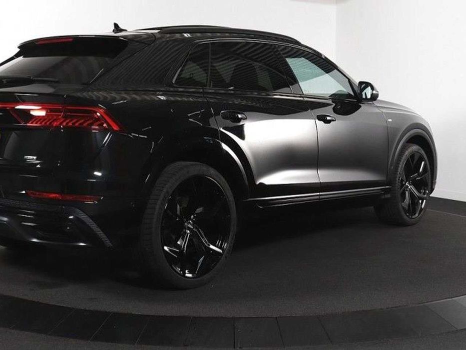 Audi Q8 55 TFSI-Sline -MHMV