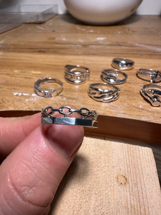 Ювелирное украшение