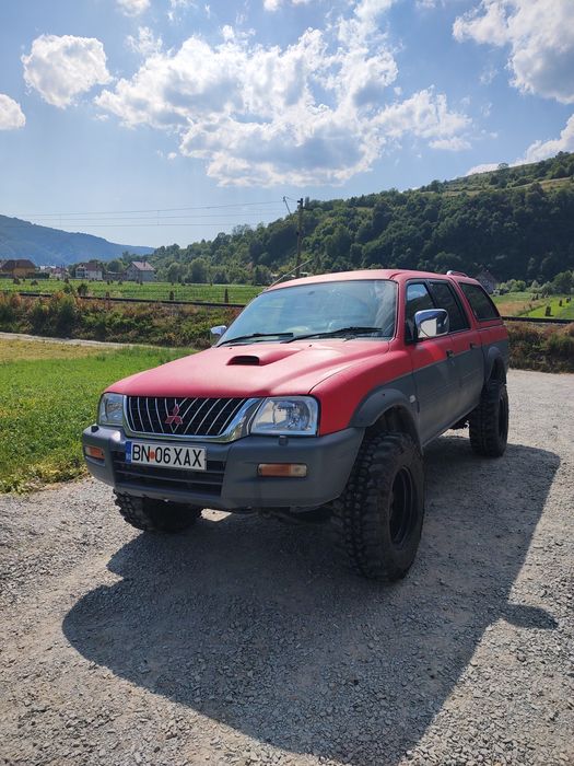 Mitsubishi L200 pompa clasica