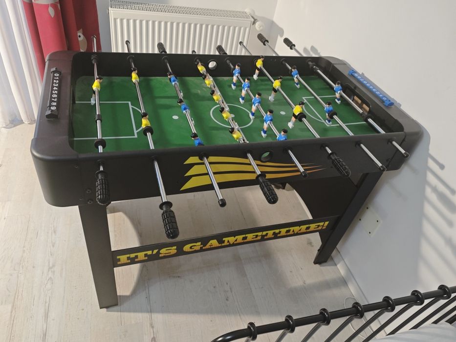 Vând masă fotbal 120x60x85 cm