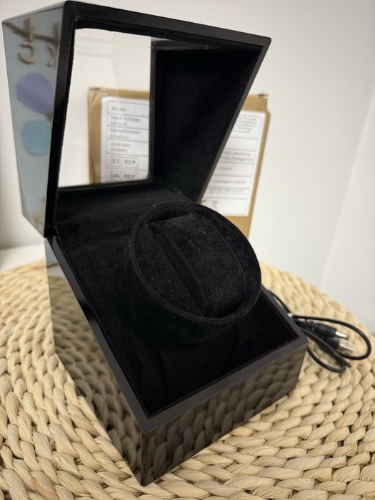 Кутия за навиване на автоматични часовници