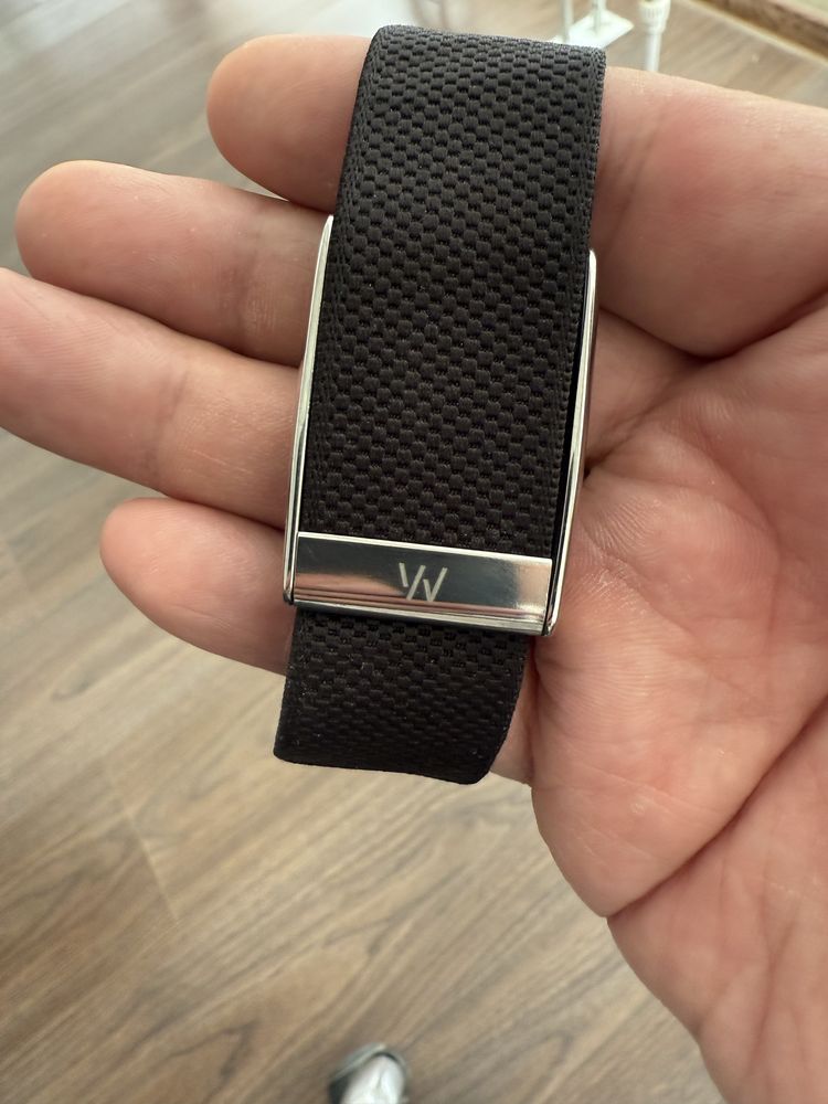 WHOOP 5.0 MG Life (1 ой ишлаган) 1 йиллик подпискаси бор