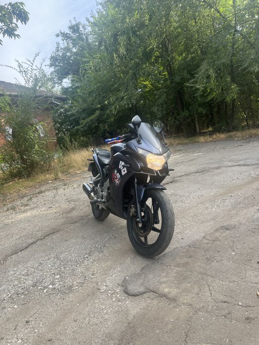 Vand honda cbr 125 jc 50