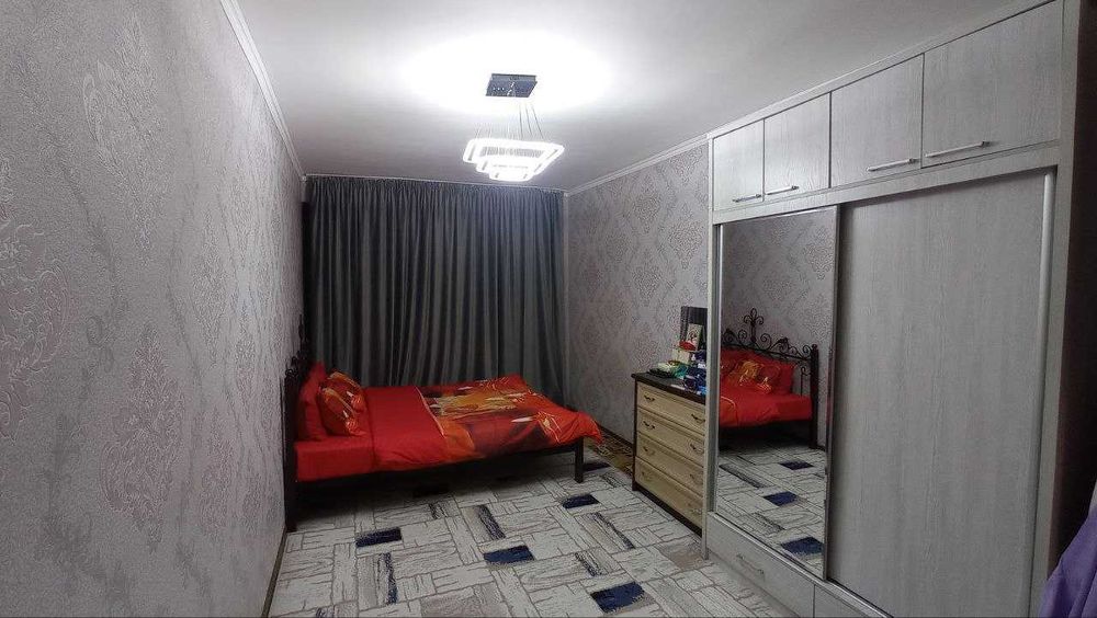 Продается кваритра 3х комнатная, (Бывшие общежитие)