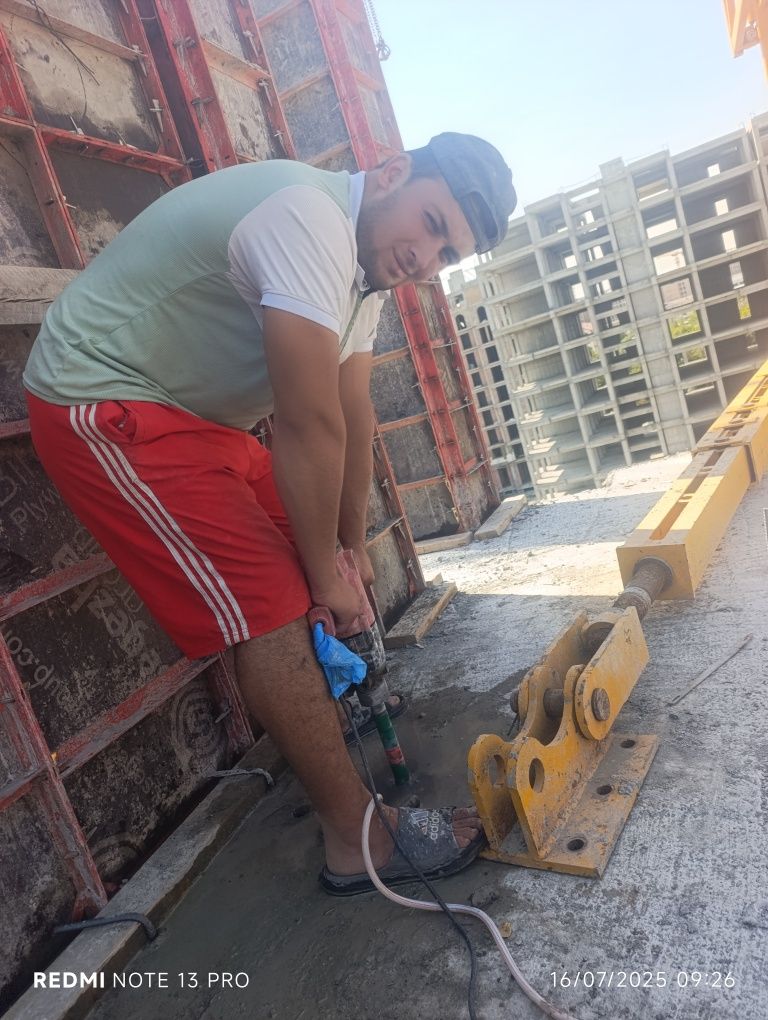 Beton teshish kesish eshik ochish fortichka ochish hohlagan razmerda.