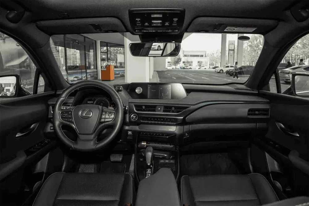 Lexus RZ UX вся серия по заказу в кратчайшие сроки