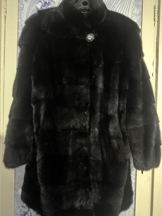 Продам норковую шубу