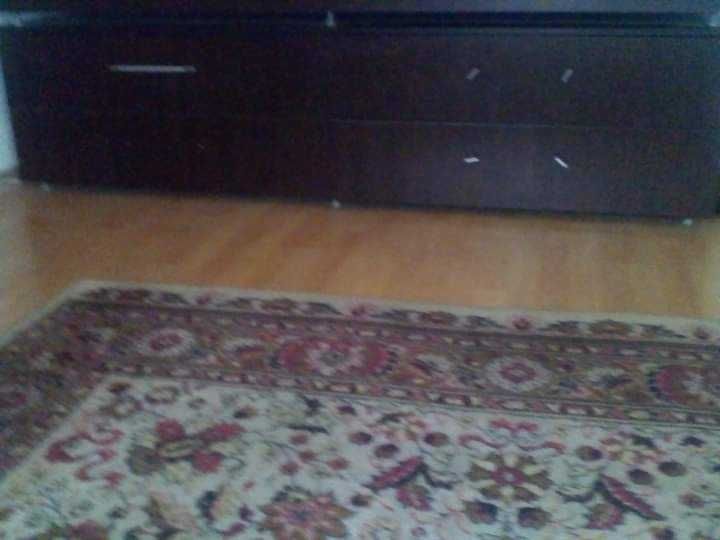 Vand pat mobila biblioteca șifonier comoda