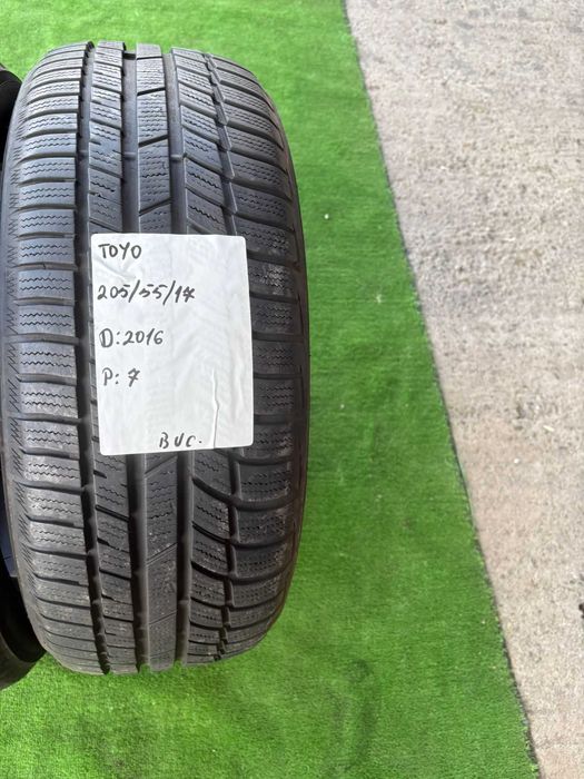 Anvelope Iarna Toyo 205/55/17