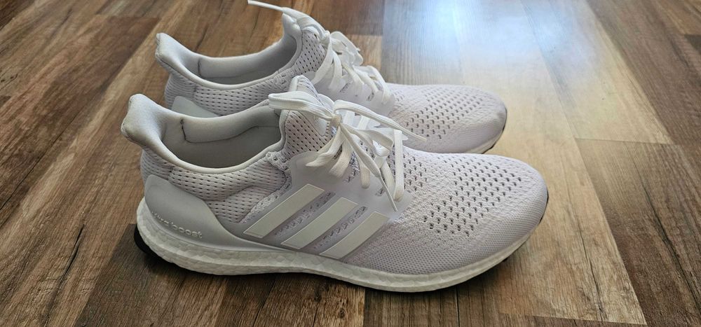 Маратонки Adidas  Originals ultraboost  1.0