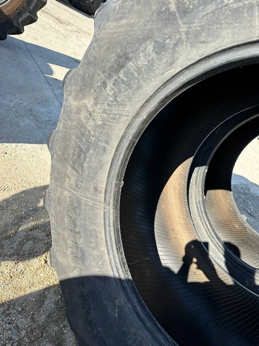 Anvelope de tractor 800.70 R38  Michelin