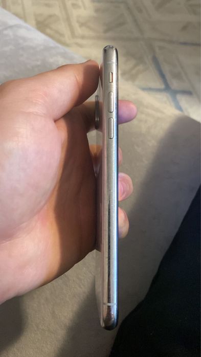Iphone X 64gb 79 емкость продам идеальном состояние