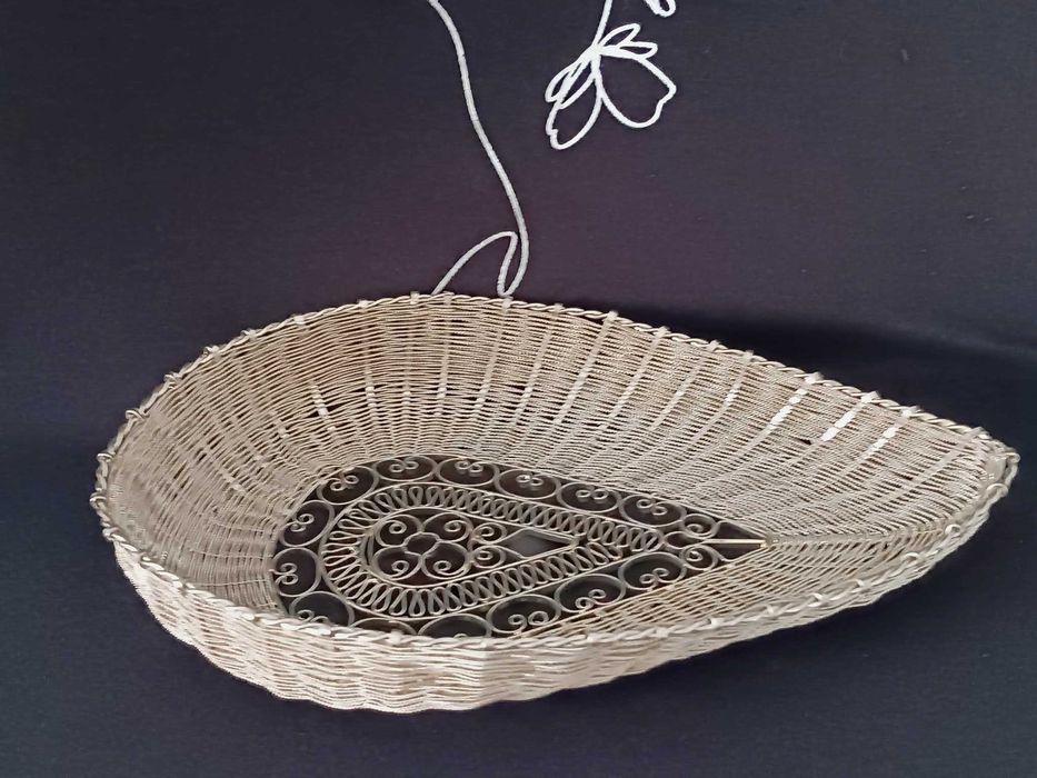 Зашеметяващ филигран