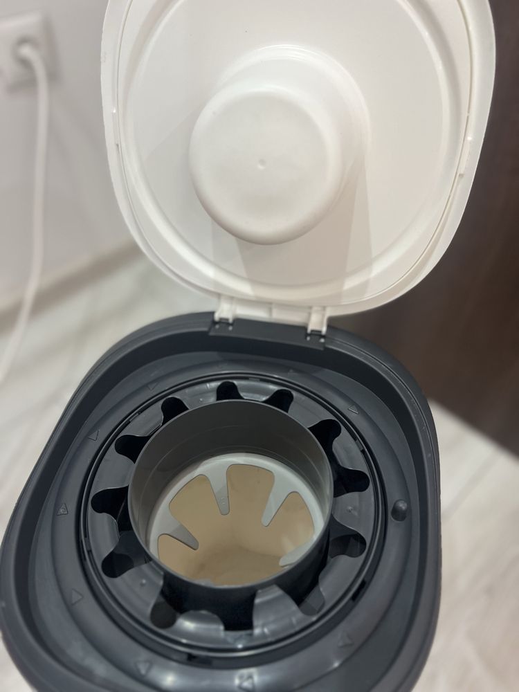 Хигиенен кош за пелени Tommee Tippee - Twist and Click