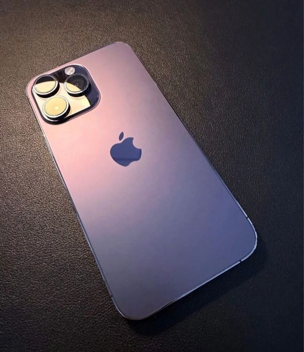 iPhone 14 PRO cu 100% Bateria