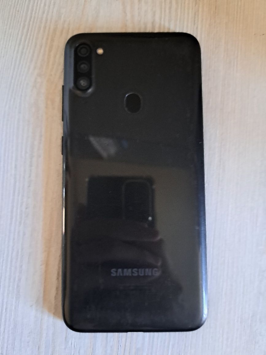 Samsung galaxy A11  4/32GB