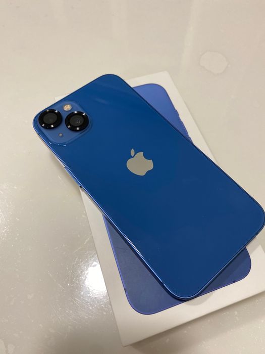 Продам Айфон 13 в идеальном состоянии