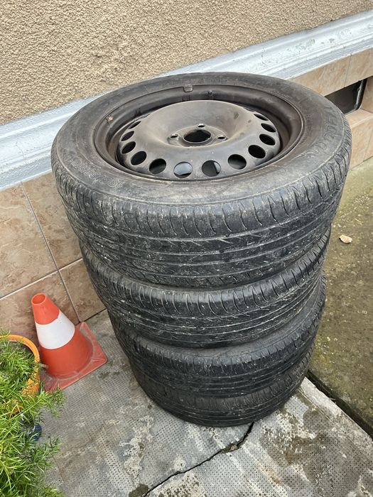 Jante cu anvelope R15 4x100