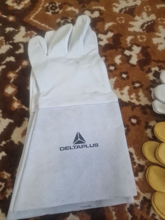 Продам перчатки для аргонной сварки