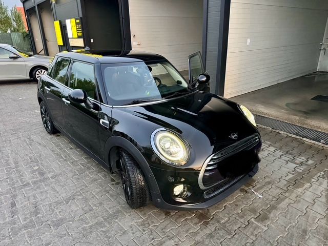 MiniCooper 2019 benzina impecabil, prim proprietar