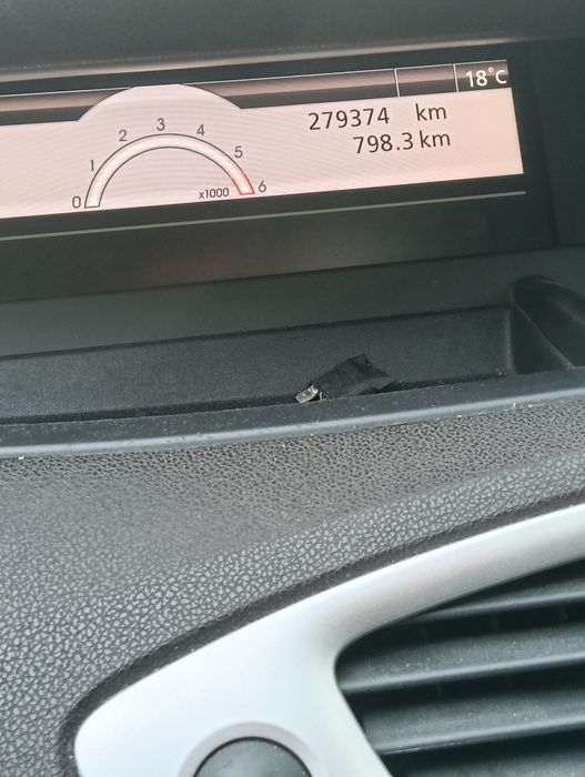 Vând Renault scenic 3 x mod