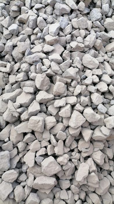 Piatră spartă de calcar (decor, garduri) 60-90 mm 90-120 mm