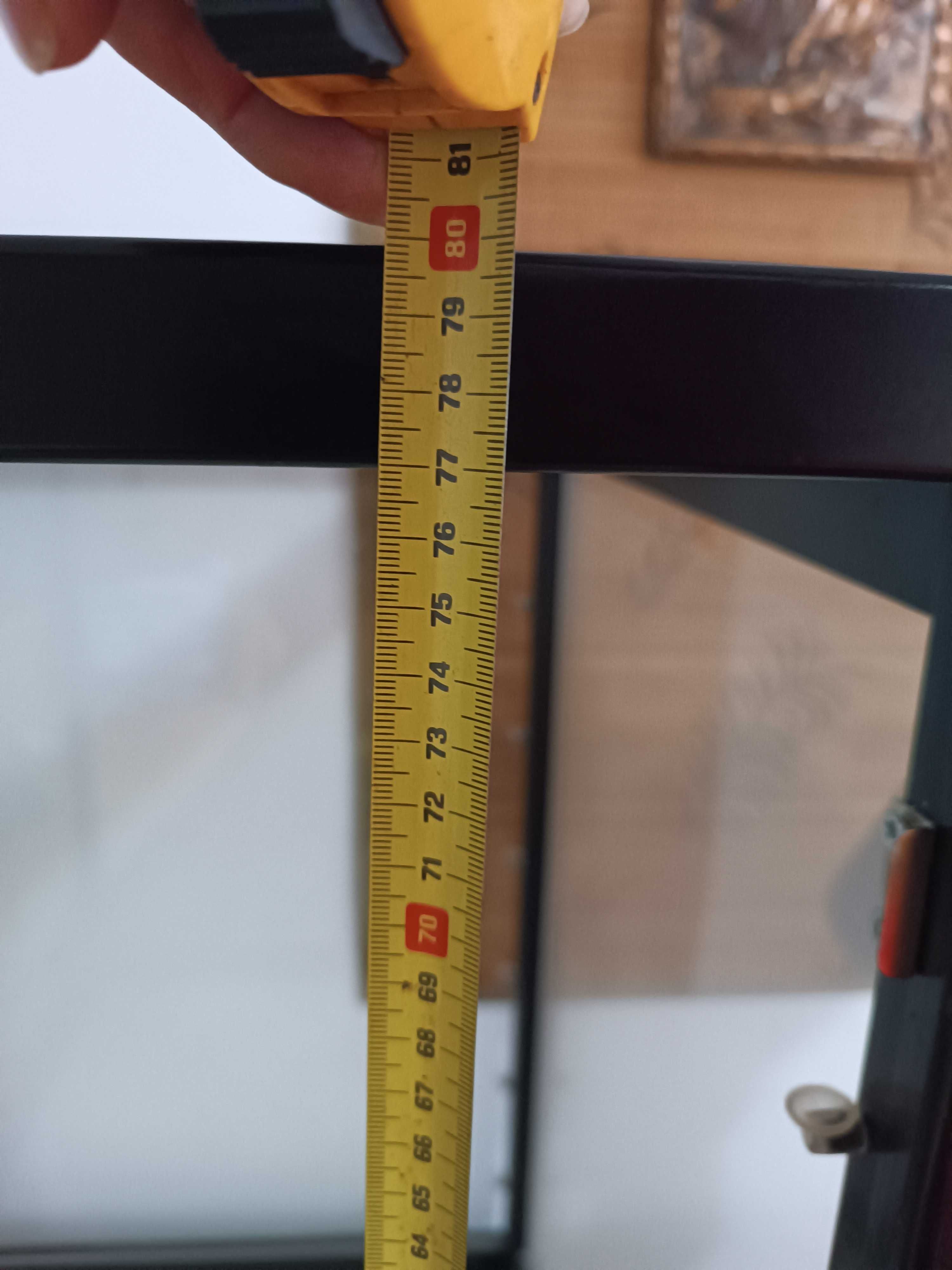 Vitrina țeavă rectangulara și geam
