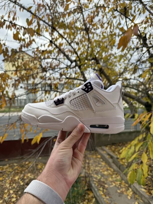 Jordan 4 Metalic Purple, marimea 41, 42, 44, 45