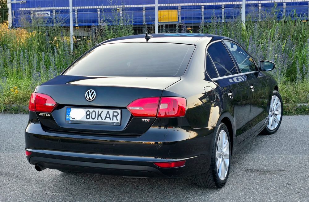 Volkswagen Jetta 2011 dsg /interior piele
