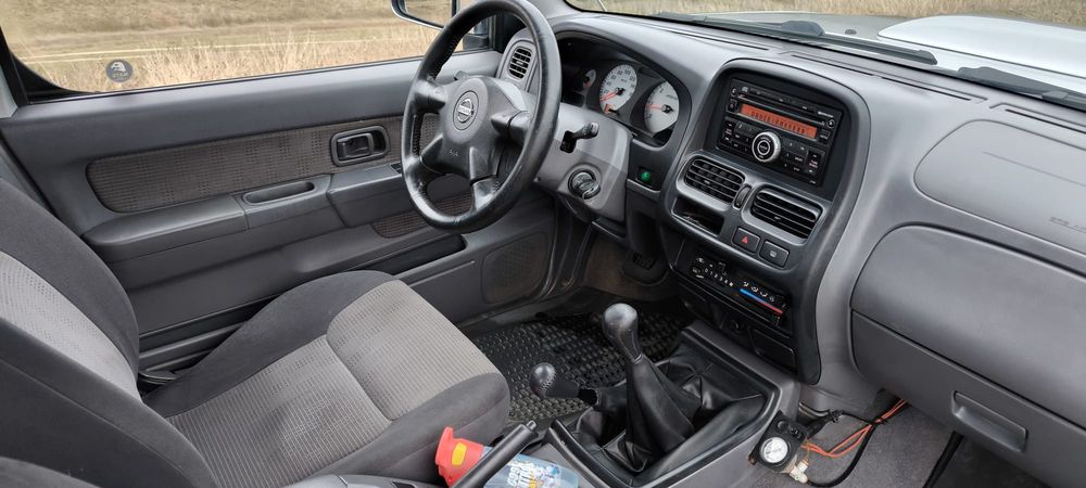 Nissan Navara 4x4,benā lungā,import Germania,
