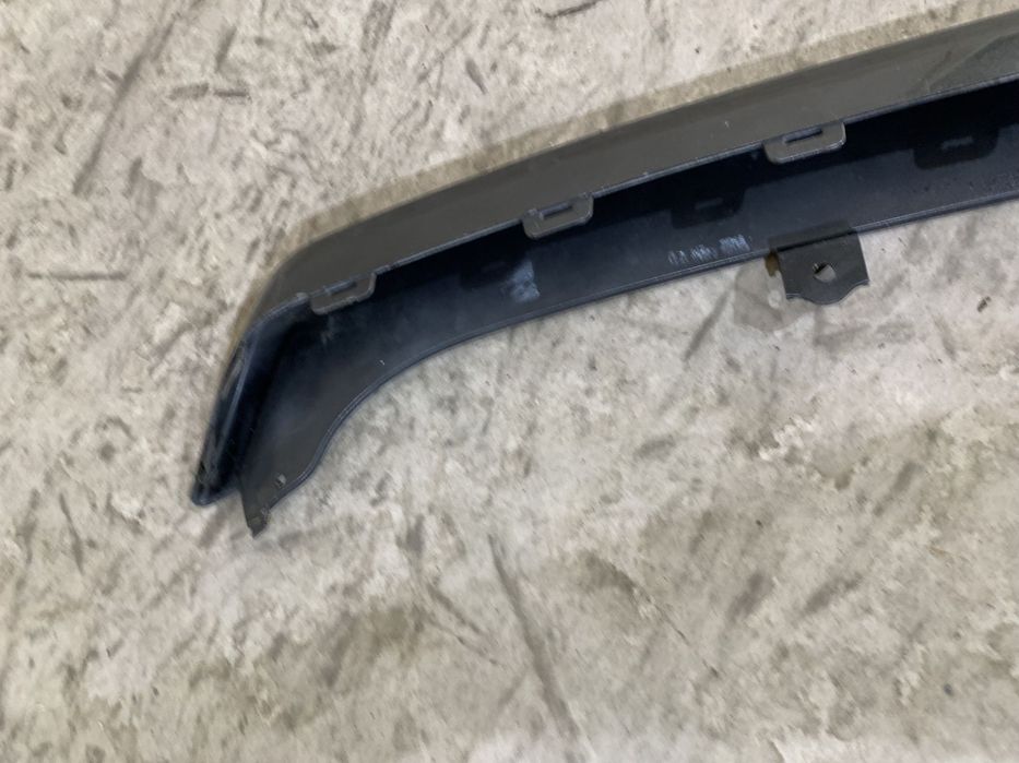 Ornament inferior spoiler bara fata Ford Focus 3 ST, 2015, 2016, 2017, 2018, cod origine OE F1EJ-17F017-A1