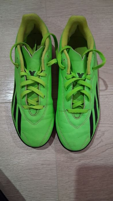 Запазени стоножки Adidas - 35 н.