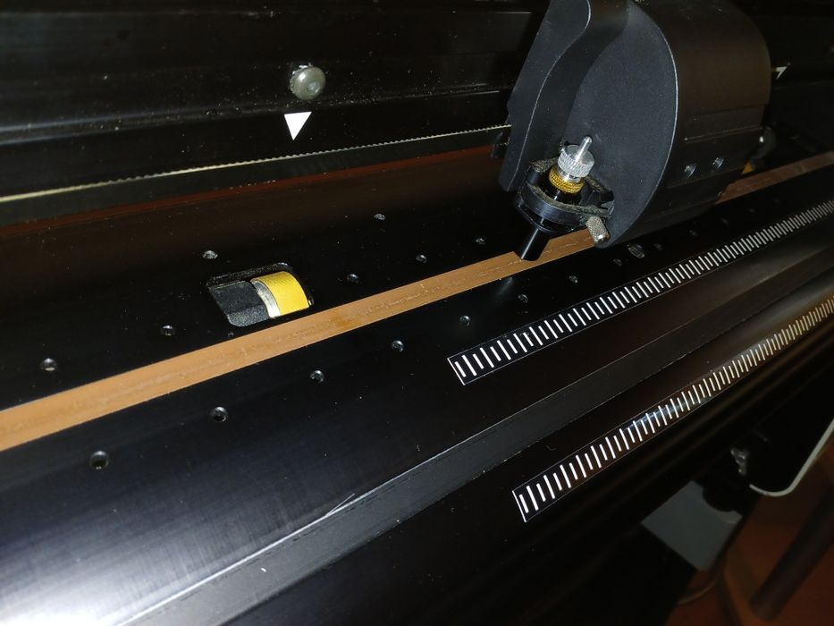 Cutter plotter Summa D1220