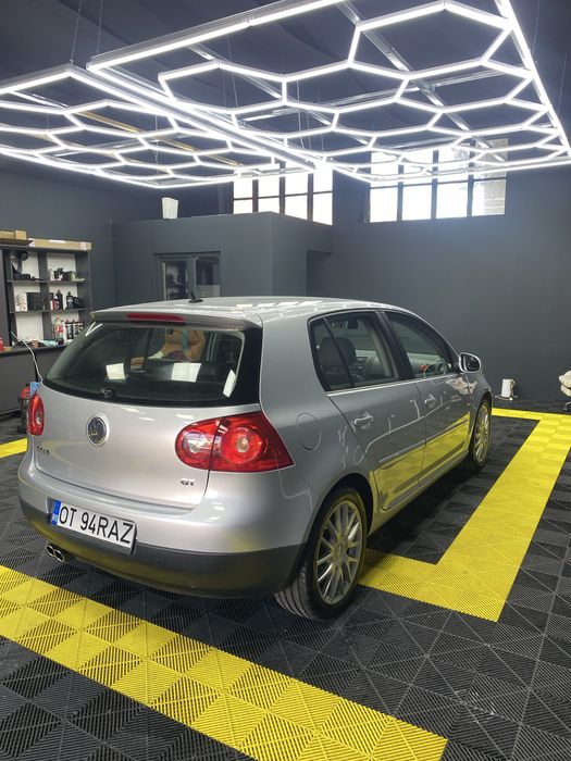 Vw Gold 5 Gt 170cp 6 trepte  anul 2007