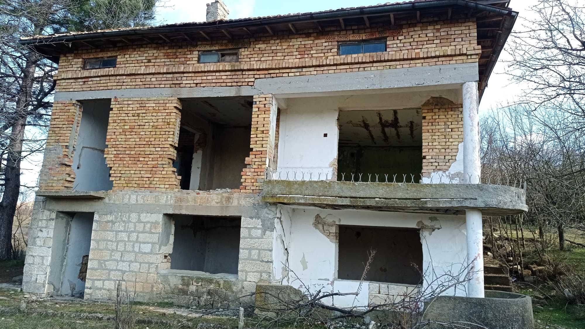 къща в село Червенци