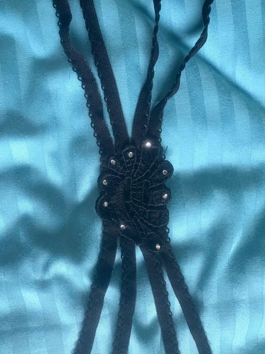 Corset negru cu plasa si model la spate