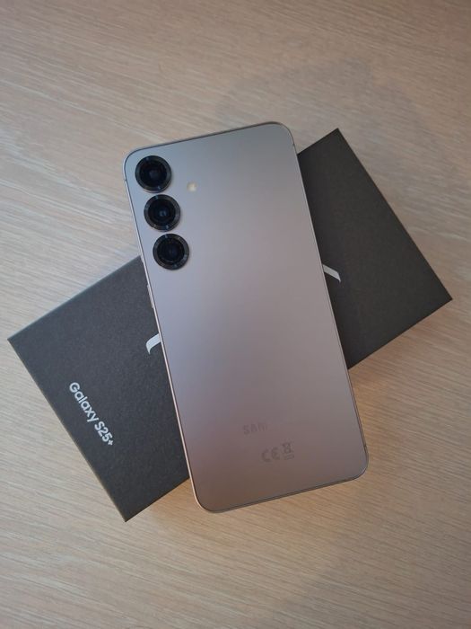 Samsung Galaxy S25 Plus