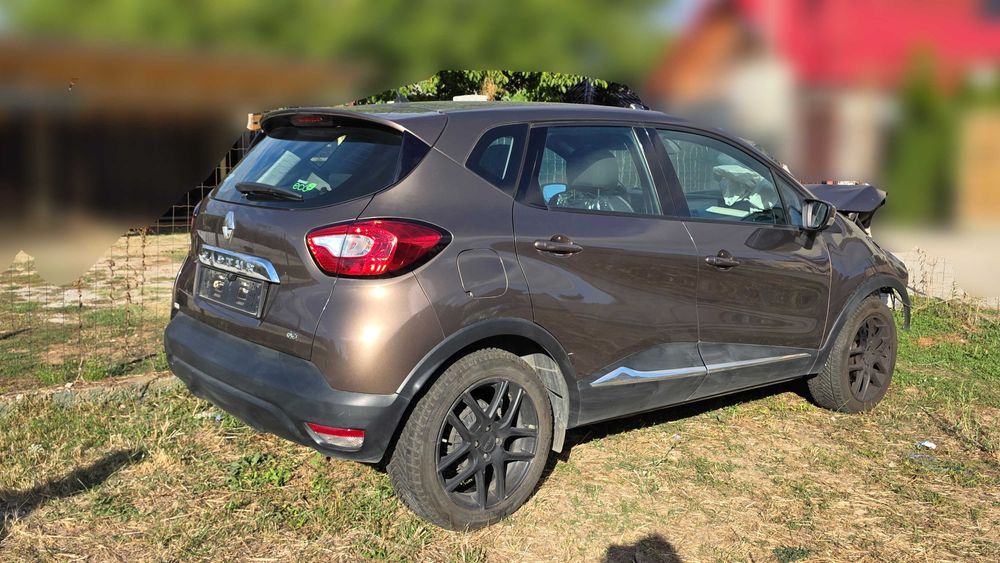 RENAULT CAPTUR avariat față 1.5 dci 90 cp
